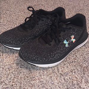 Under armour tennis shoes
